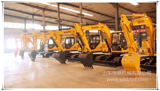 山東寶鼎機械有限公司小型挖掘機產(chǎn)品