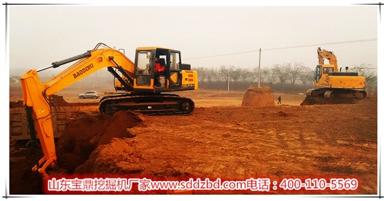 山東寶鼎挖掘機廠家小型挖掘機械產(chǎn)品