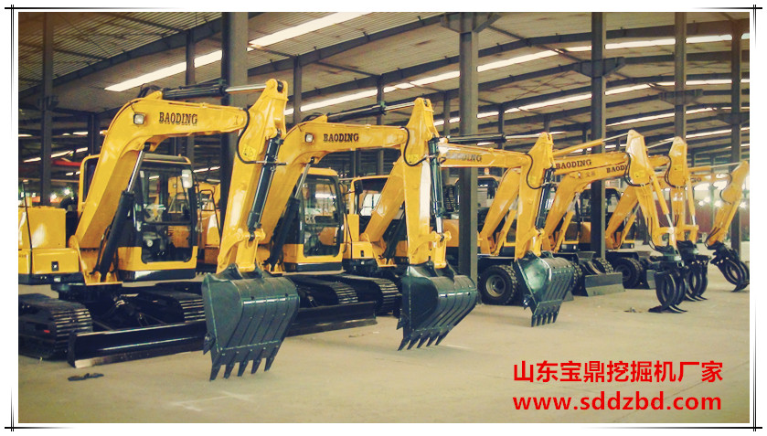 寶鼎小型挖掘機(jī)