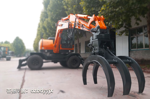 寶鼎抓木機(jī)95車型.jpg